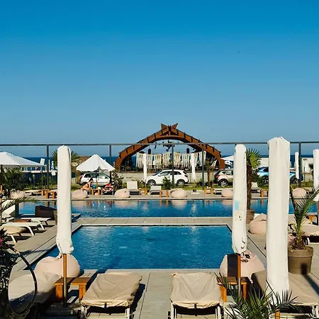 Hubix - Casa Del Mar C2a