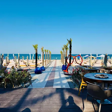 Hubix - Casa Del Mar C2a مامايا